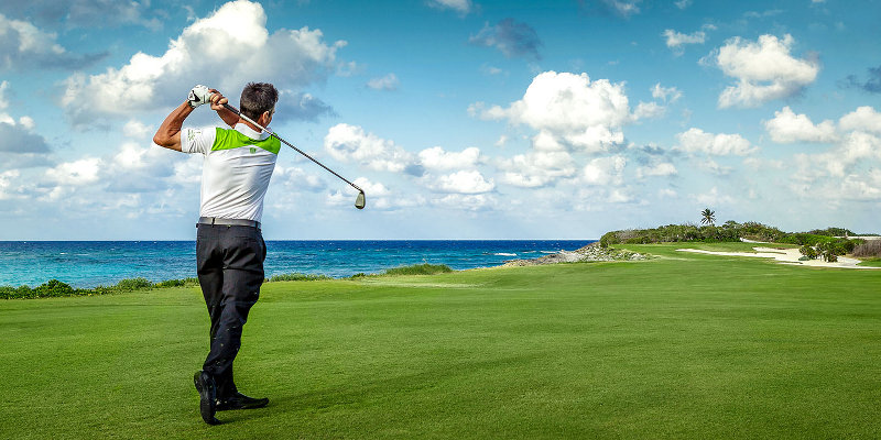 closest golf from property VILLA DU CENTRE